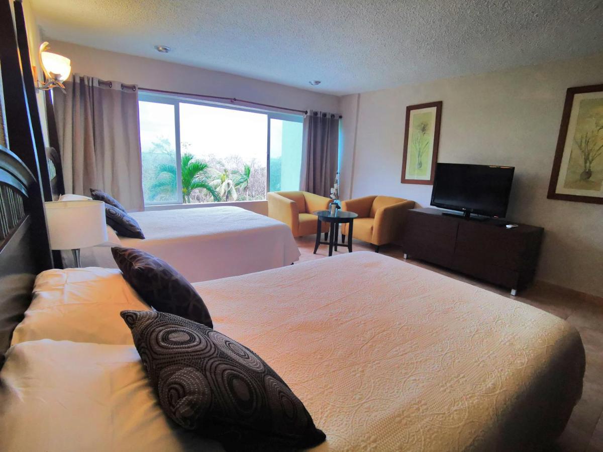Brisas Beachfront Studios In Hotel Zone Cancún Buitenkant foto
