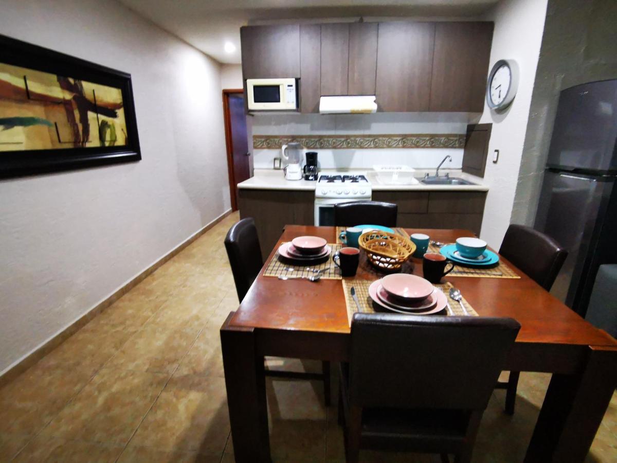 Brisas Beachfront Studios In Hotel Zone Cancún Buitenkant foto